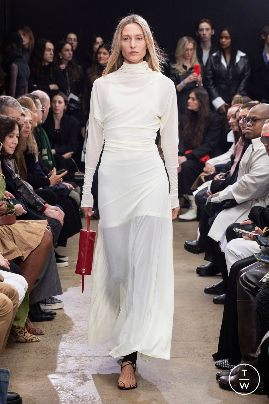 Fashion Week New York Fall/Winter 2024 look 11 de la collection Proenza Schouler womenswear