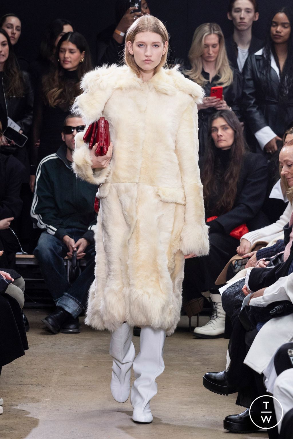 Fashion Week New York Fall/Winter 2024 look 12 de la collection Proenza Schouler womenswear