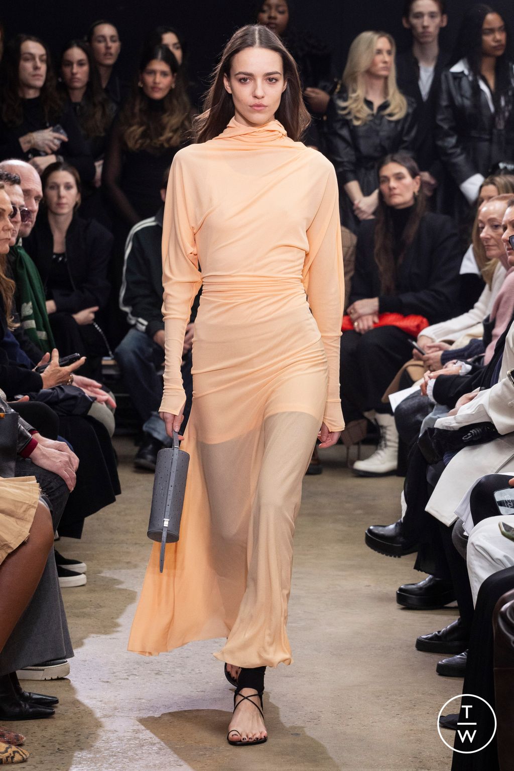 Fashion Week New York Fall/Winter 2024 look 24 de la collection Proenza Schouler womenswear