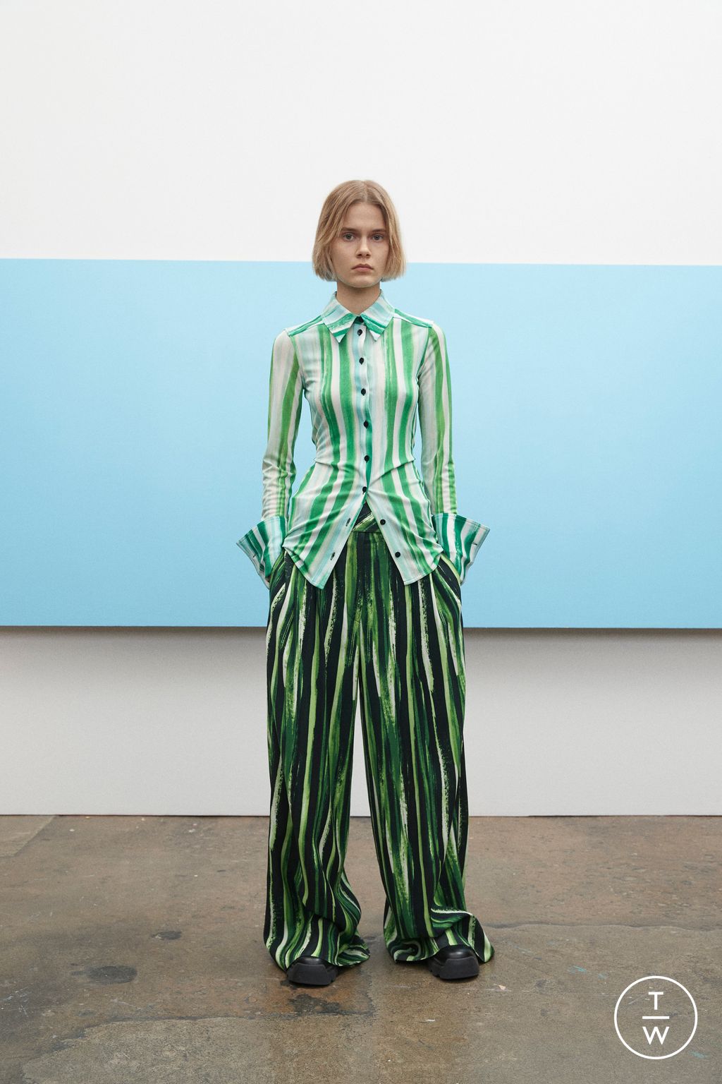 Fashion Week New York Pre-Fall 2023 look 21 from the Proenza Schouler collection 女装