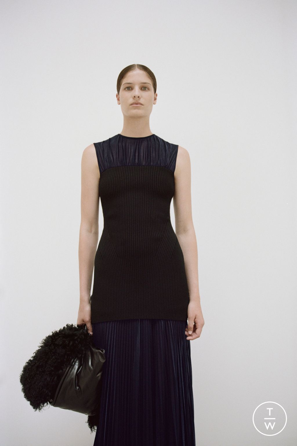 Fashion Week New York Resort 2024 look 10 from the Proenza Schouler collection womenswear