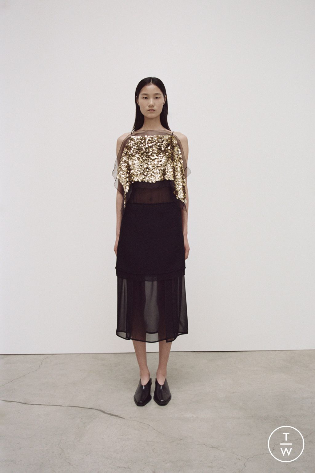Fashion Week New York Resort 2024 look 25 from the Proenza Schouler collection 女装