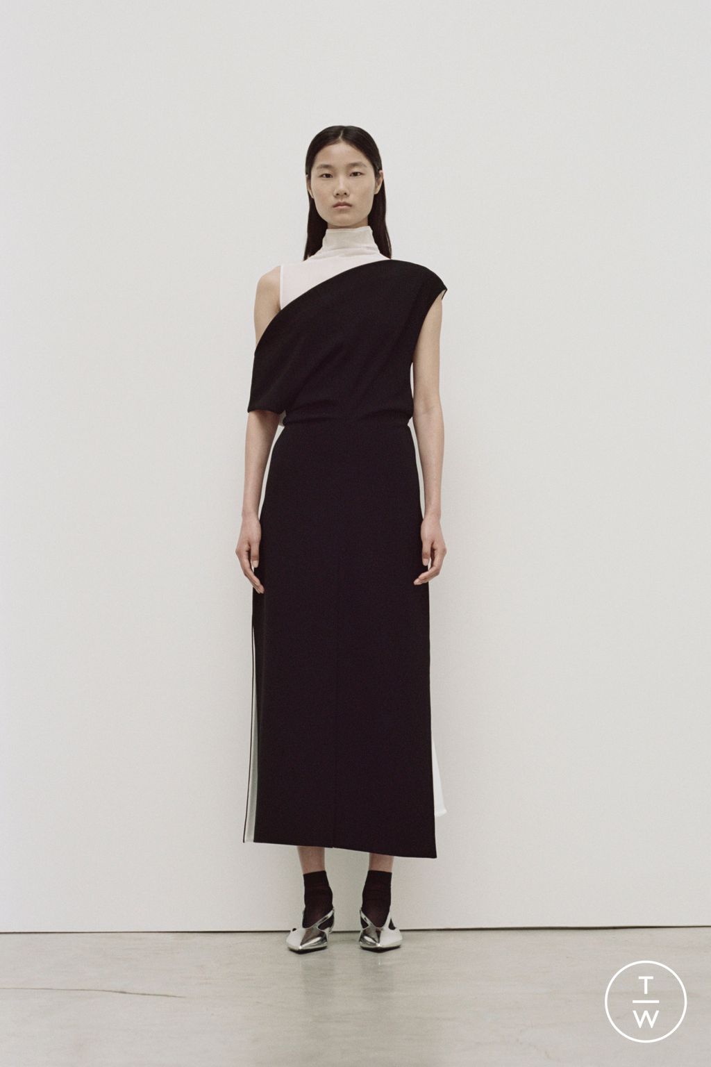 Fashion Week New York Resort 2024 look 6 from the Proenza Schouler collection 女装