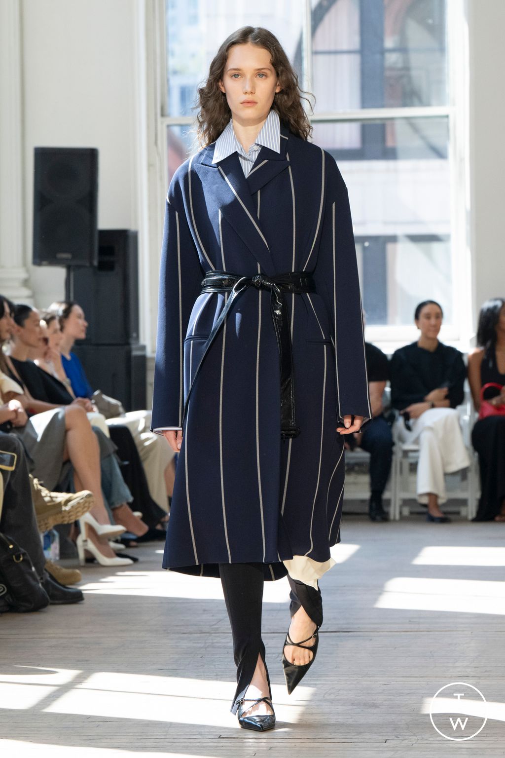 Fashion Week New York Spring/Summer 2025 look 4 from the Proenza Schouler collection womenswear