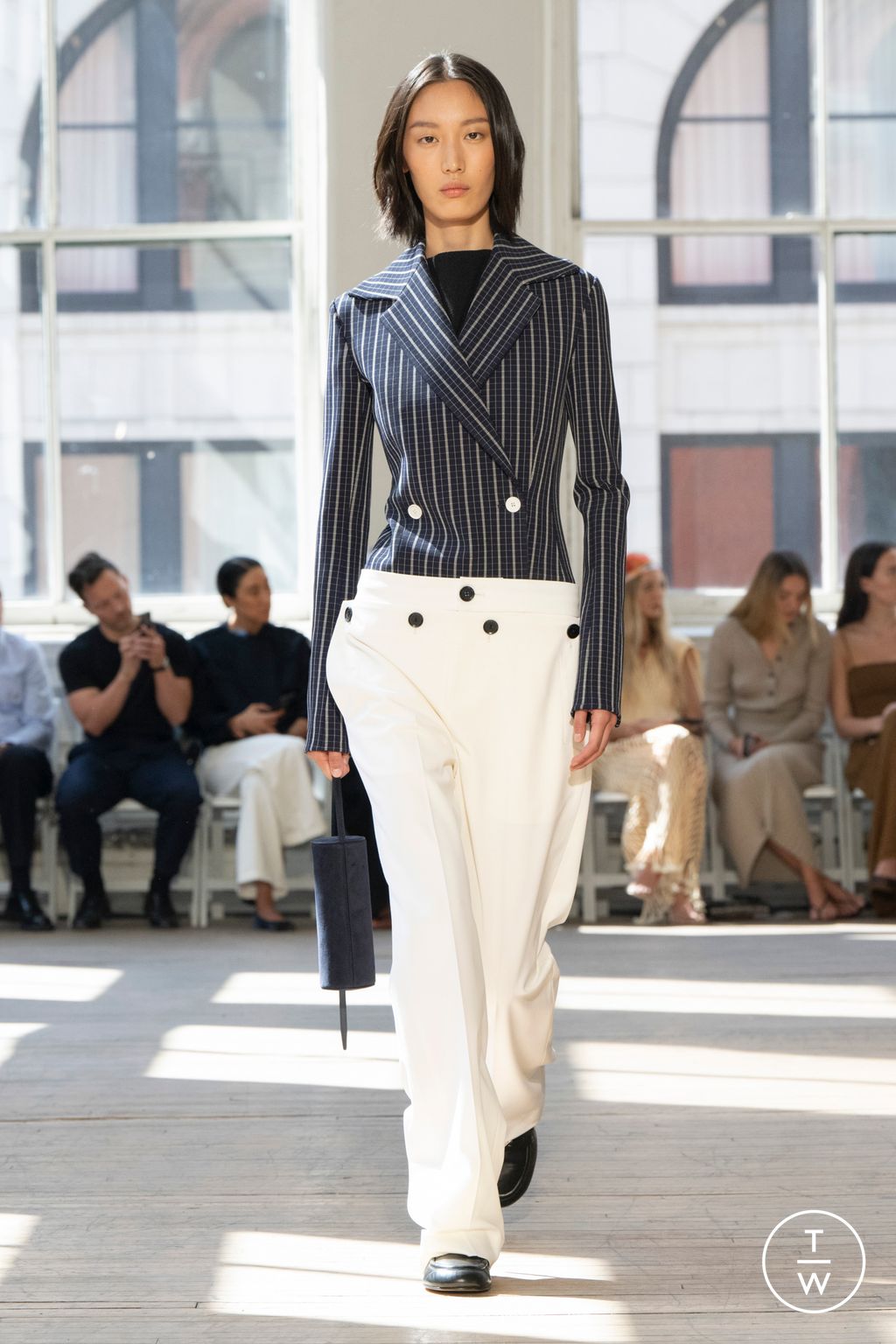 Fashion Week New York Spring/Summer 2025 look 16 from the Proenza Schouler collection womenswear
