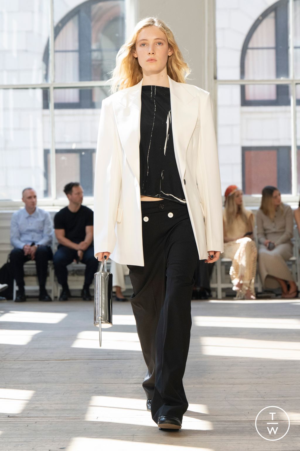 Fashion Week New York Spring/Summer 2025 look 32 from the Proenza Schouler collection womenswear