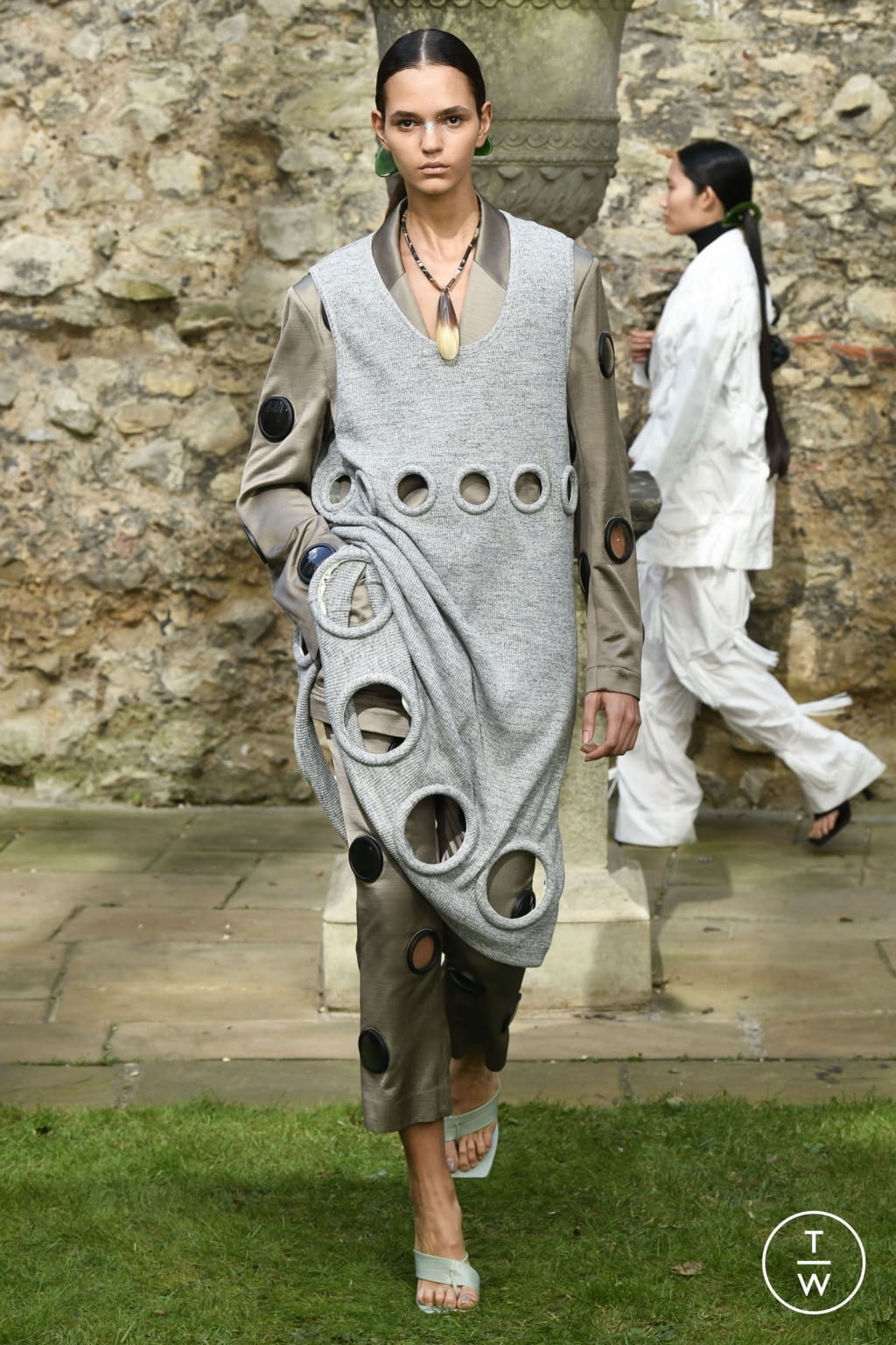 Fashion Week London Spring/Summer 2022 look 18 from the Pronounce collection womenswear