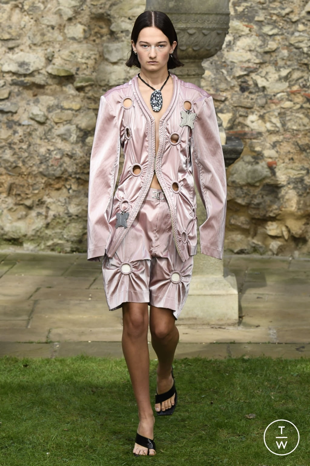 Fashion Week London Spring/Summer 2022 look 19 from the Pronounce collection womenswear