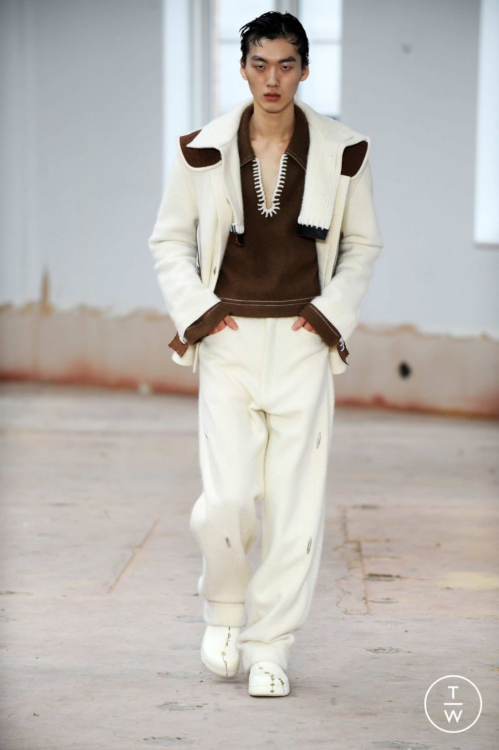 Fashion Week London Fall/Winter 2023 look 3 from the Pronounce collection 女装
