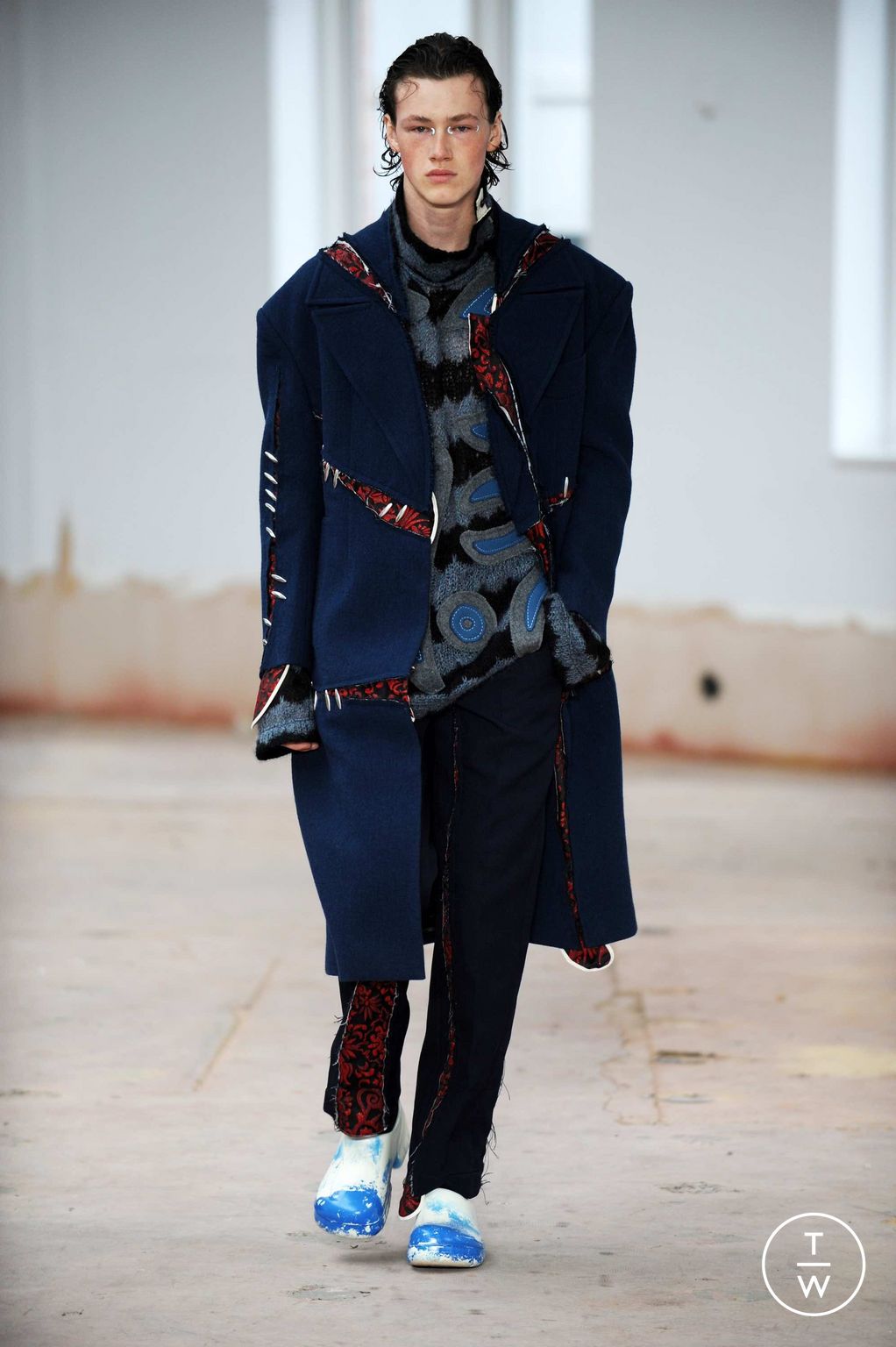 Fashion Week London Fall/Winter 2023 look 24 from the Pronounce collection 女装