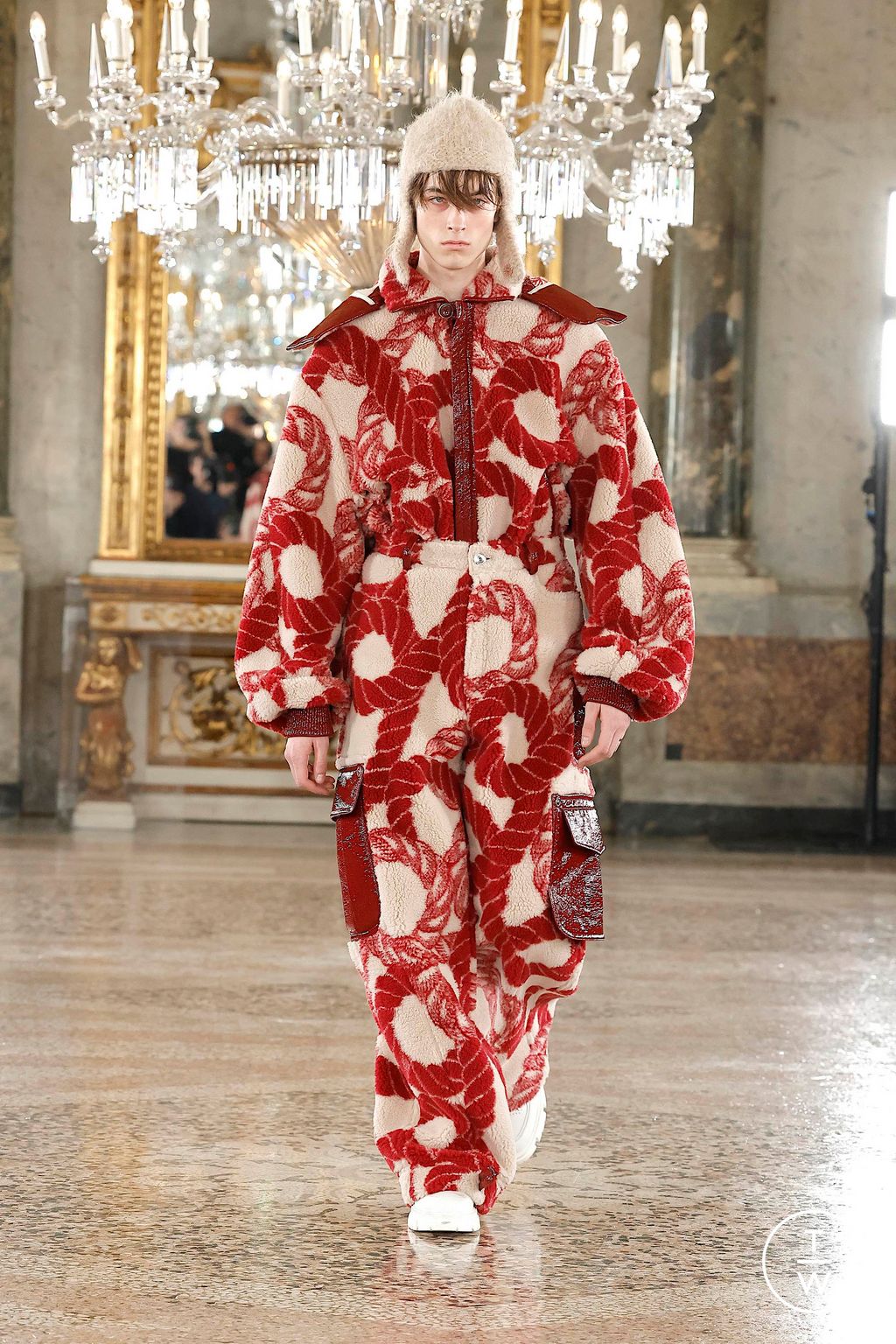 Fashion Week Milan Fall/Winter 2024 look 12 de la collection Pronounce menswear
