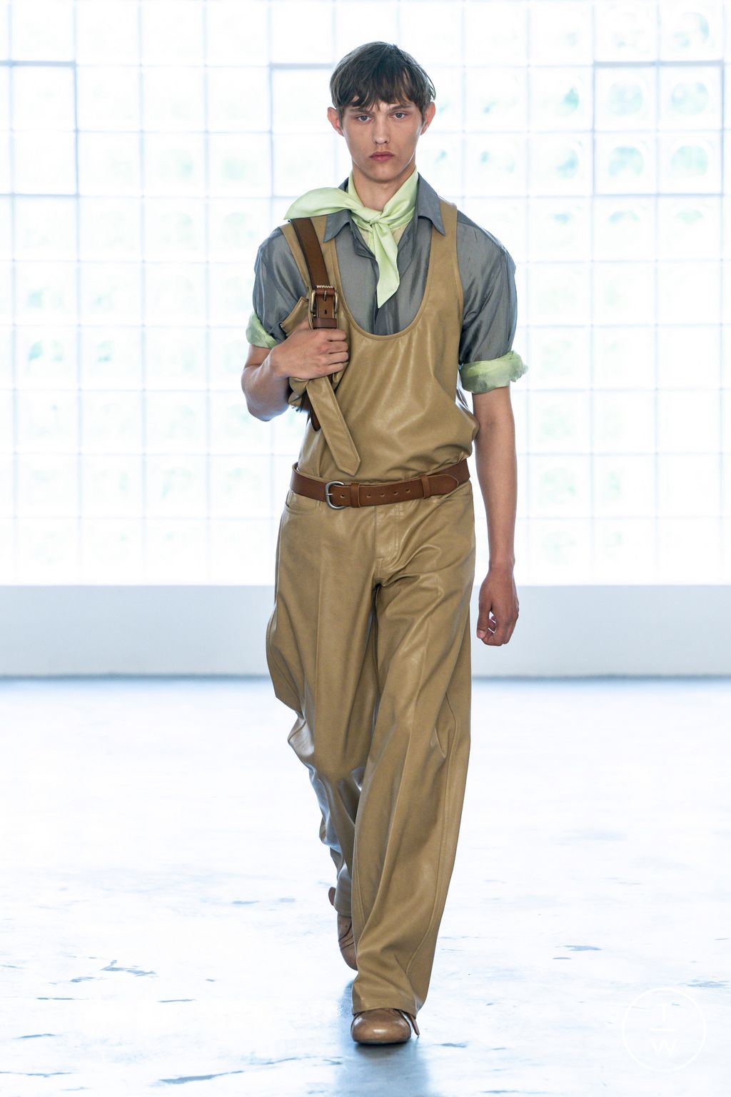 Fashion Week Milan Spring/Summer 2026 look 15 from the Pronounce collection 男装
