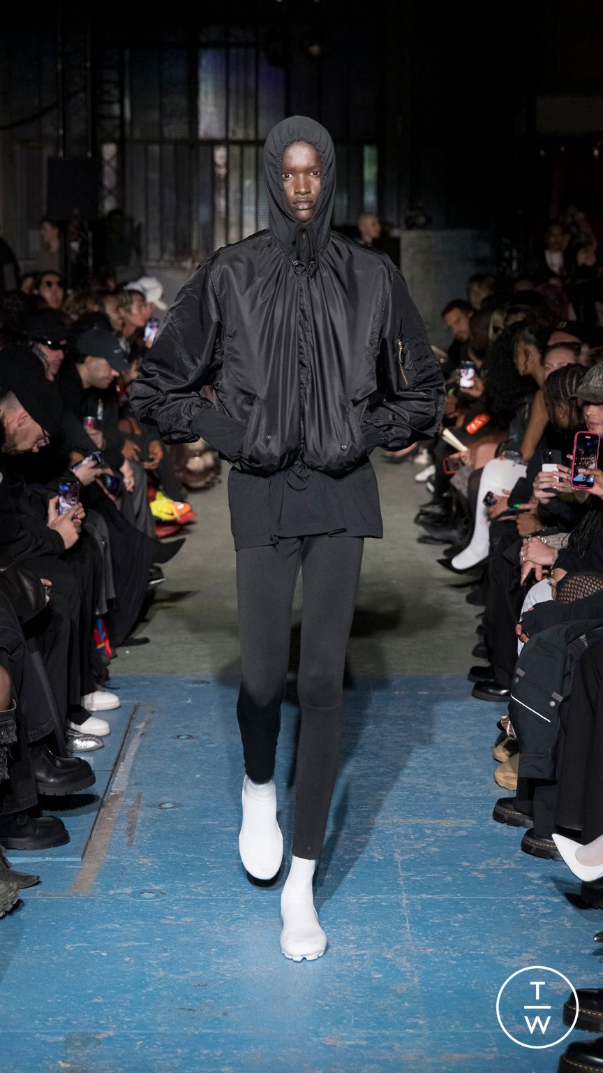 Fashion Week Paris Spring-Summer 2025 look 1 from the Prototypes collection menswear