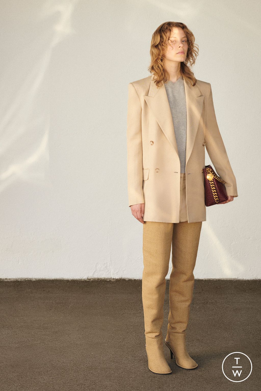 Fashion Week Paris Resort 2024 look 8 from the Stella McCartney collection 女装