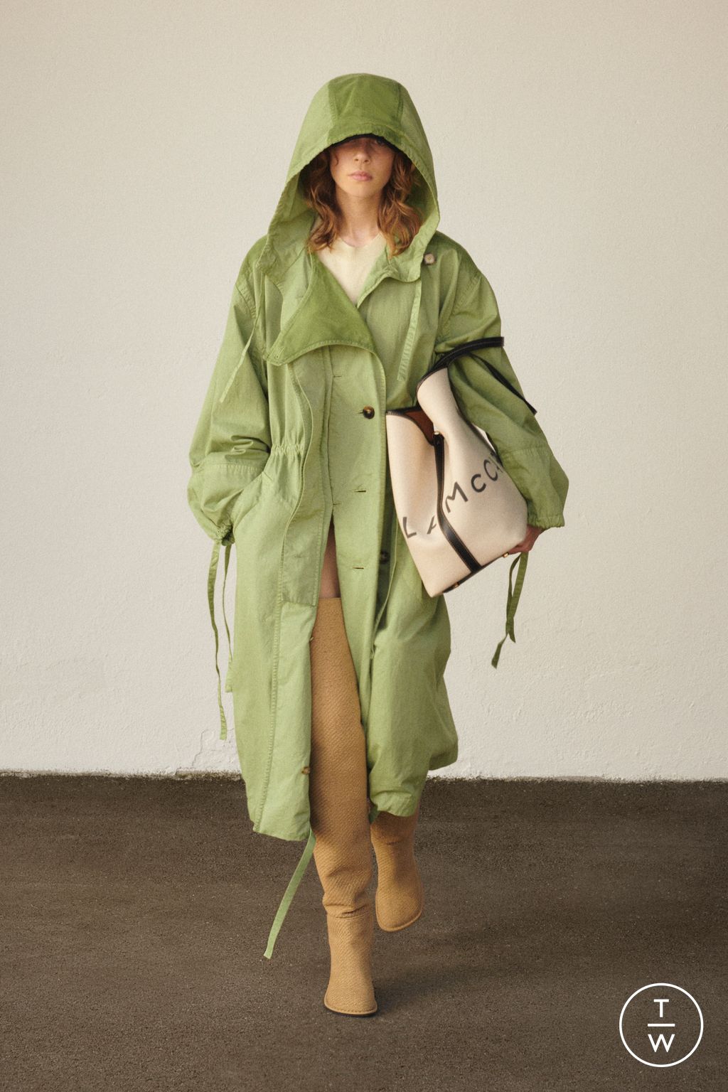 Fashion Week Paris Resort 2024 look 31 from the Stella McCartney collection 女装