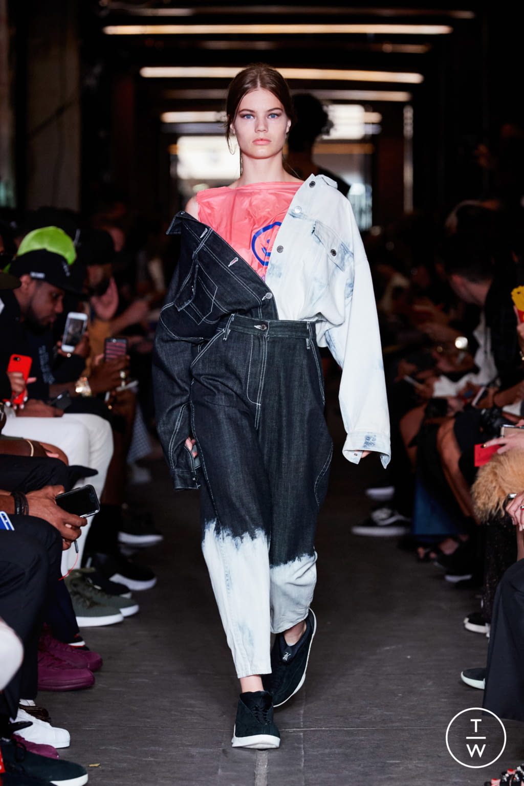 Fashion Week New York Spring/Summer 2018 look 11 from the Public School collection womenswear