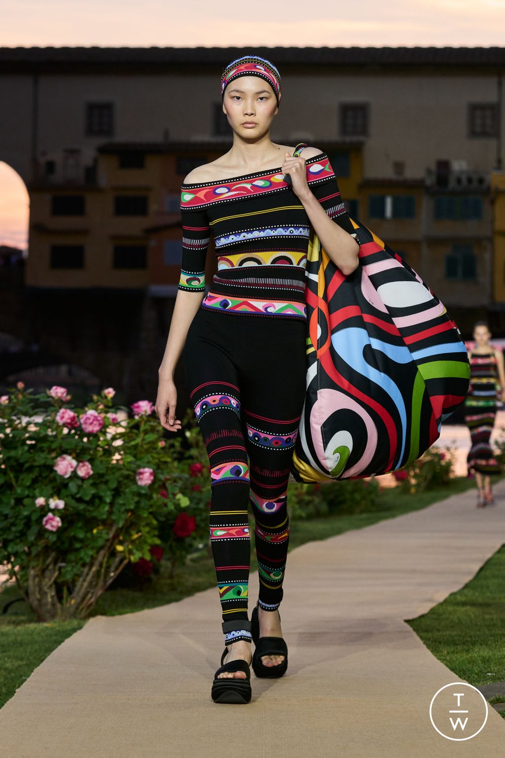 Fashion Week Milan Resort 2024 look 8 de la collection Pucci womenswear