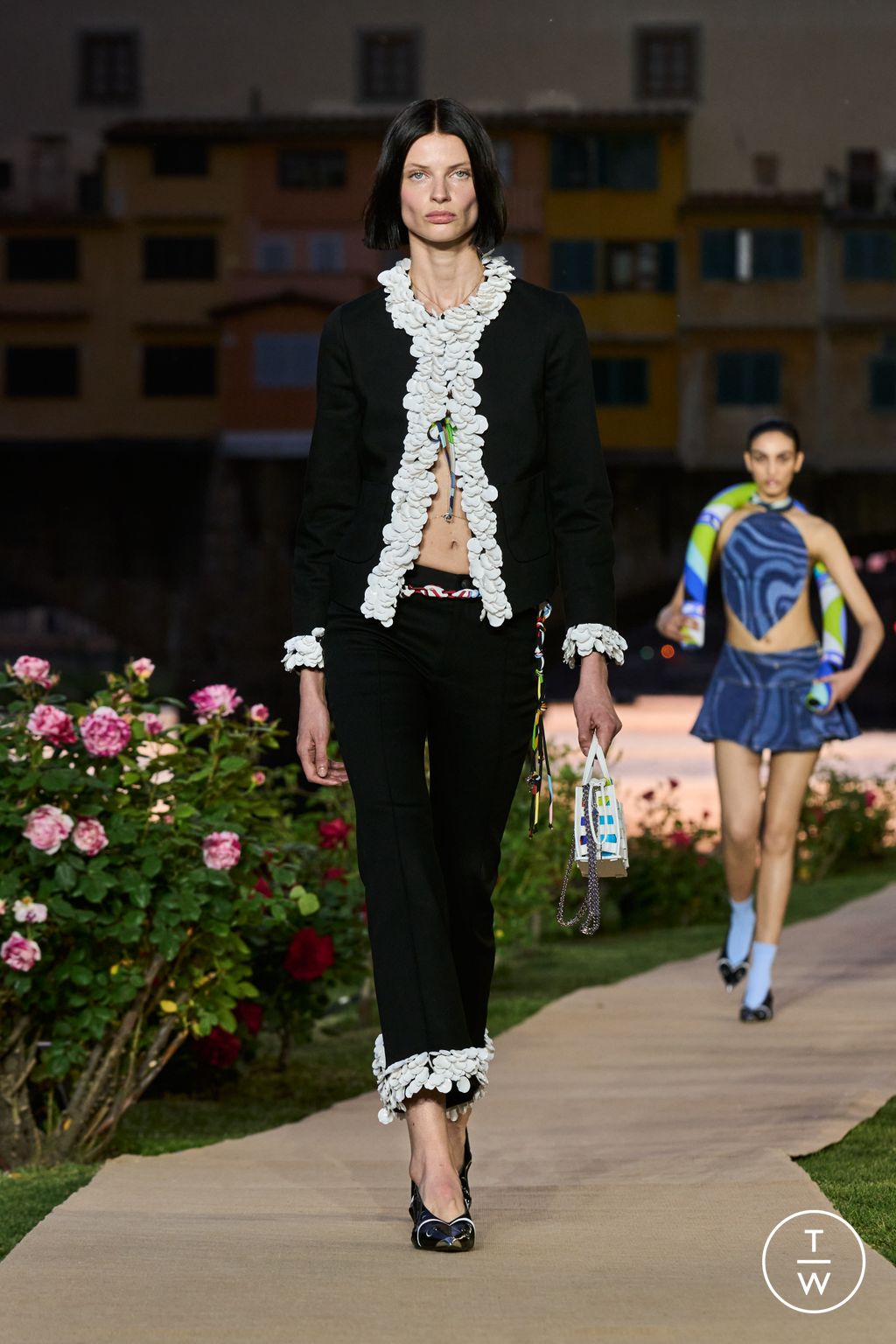 Fashion Week Milan Resort 2024 look 13 from the Pucci collection 女装