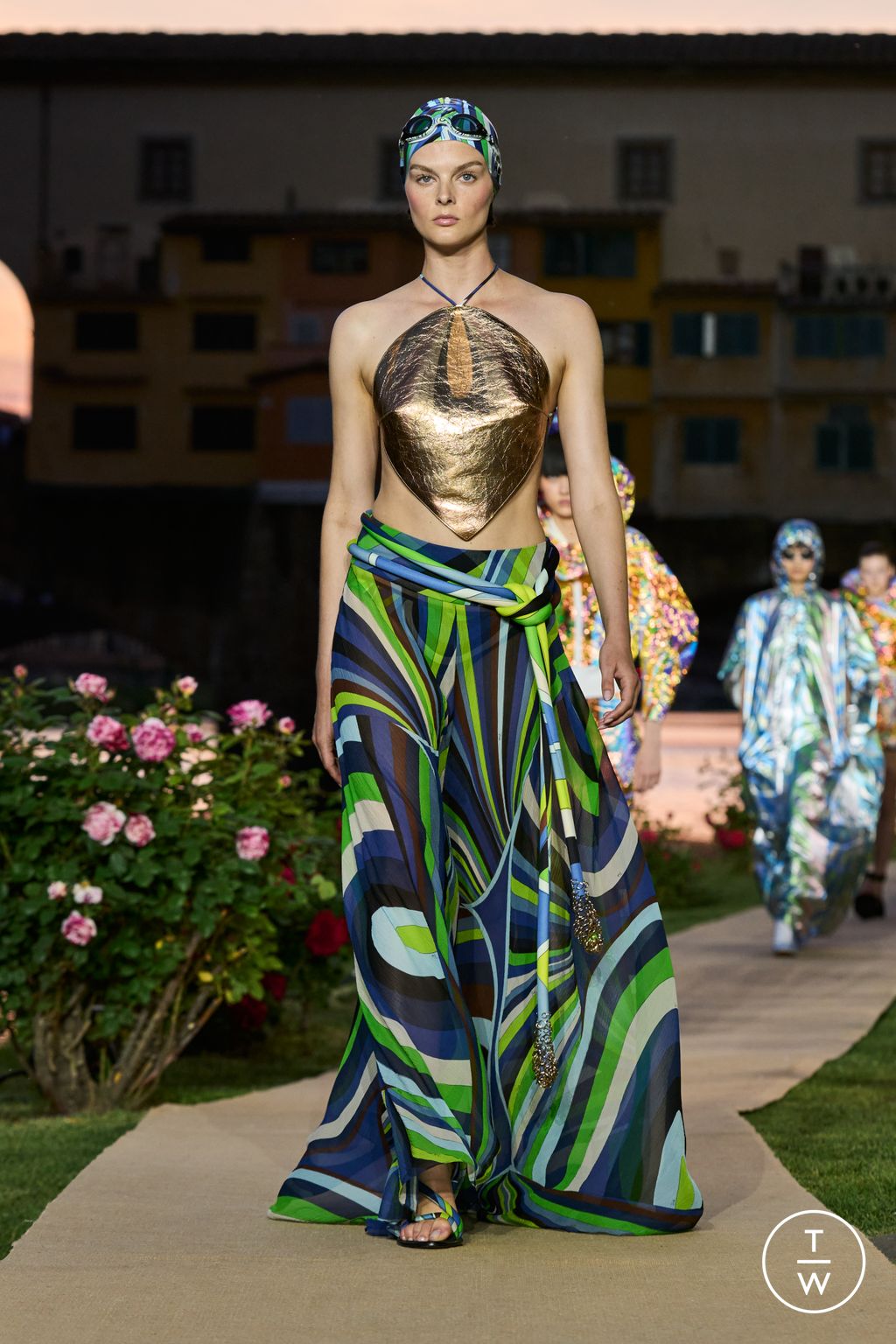 Fashion Week Milan Resort 2024 look 25 from the Pucci collection womenswear