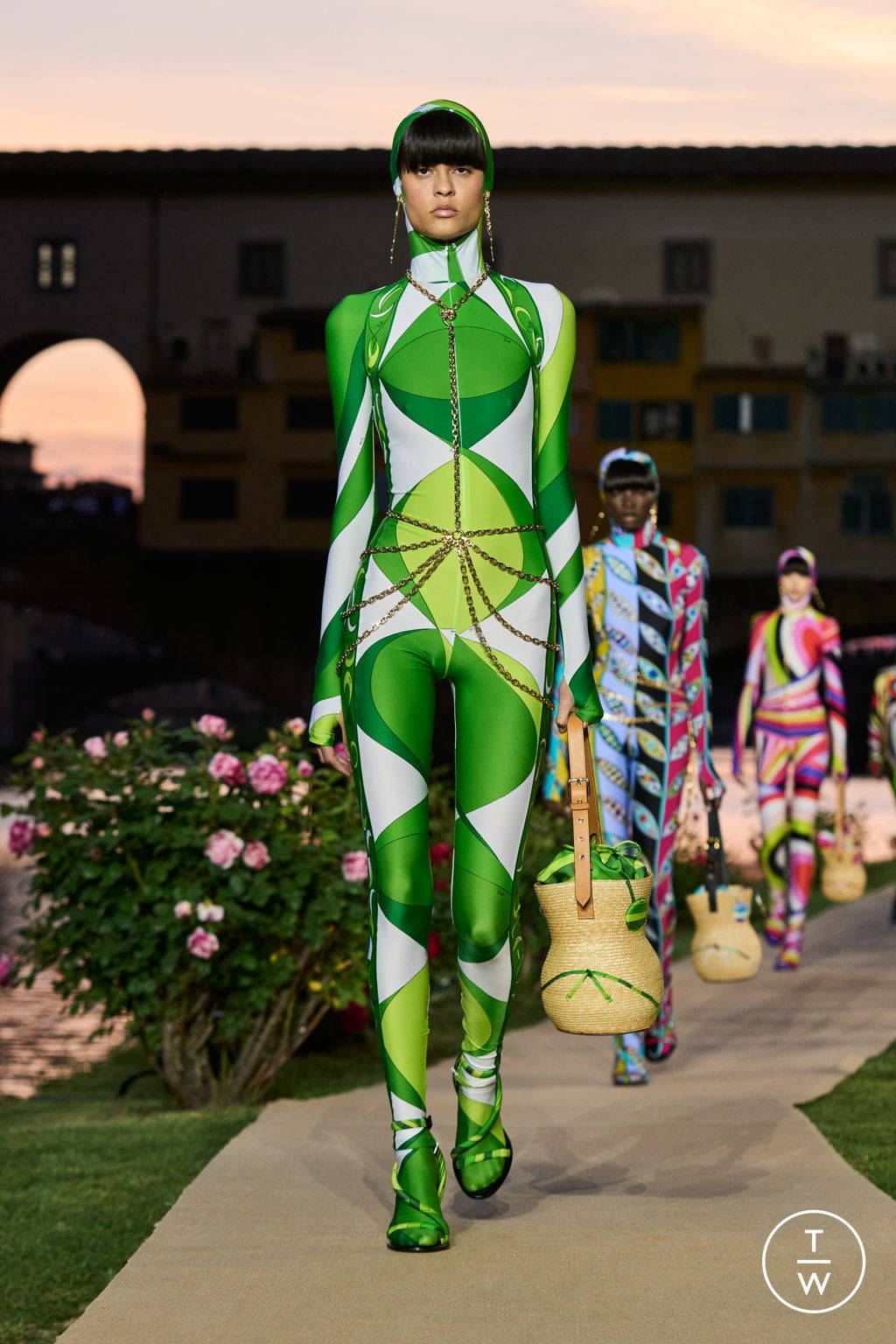 Fashion Week Milan Resort 2024 look 37 from the Pucci collection womenswear