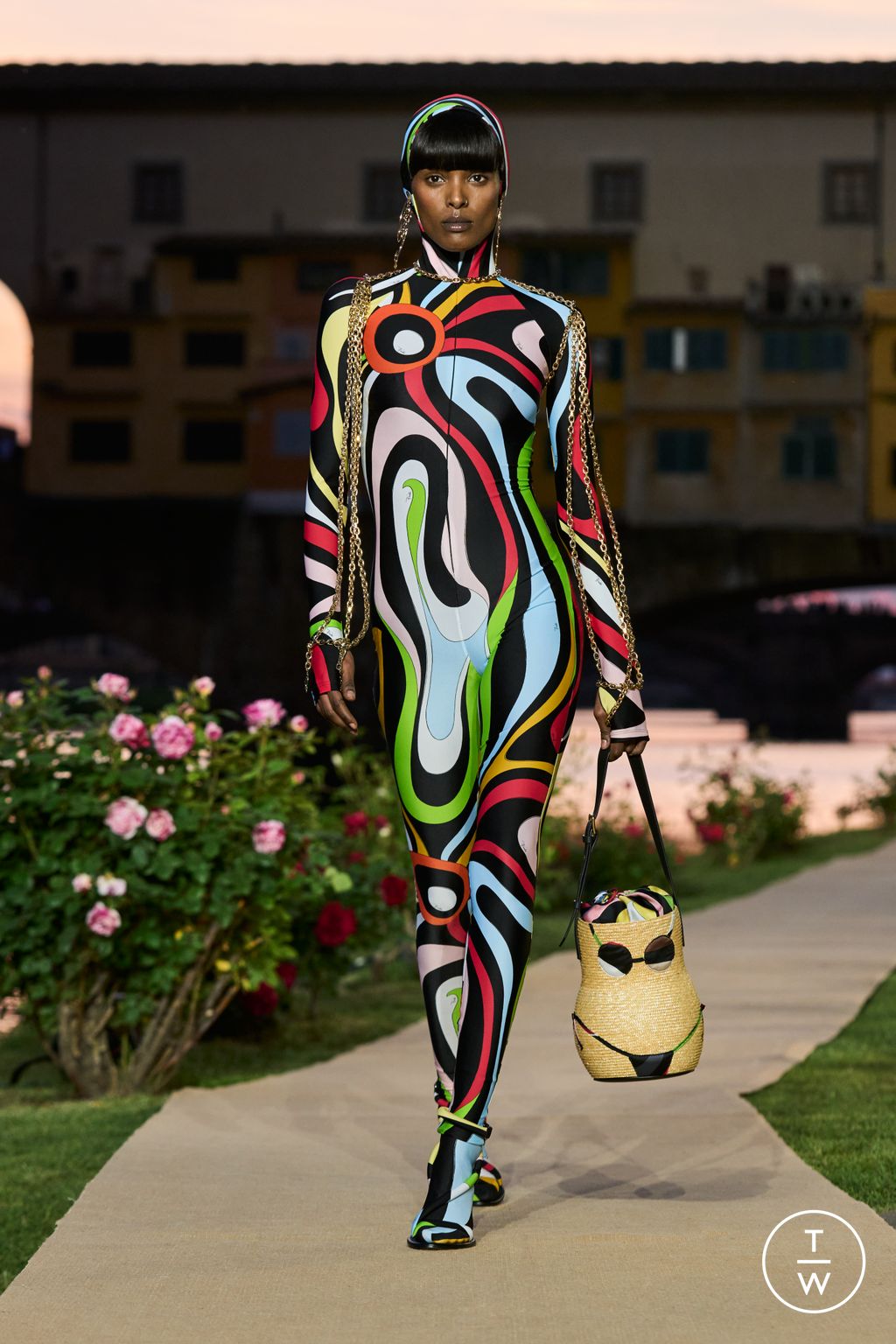 Fashion Week Milan Resort 2024 look 40 from the Pucci collection womenswear