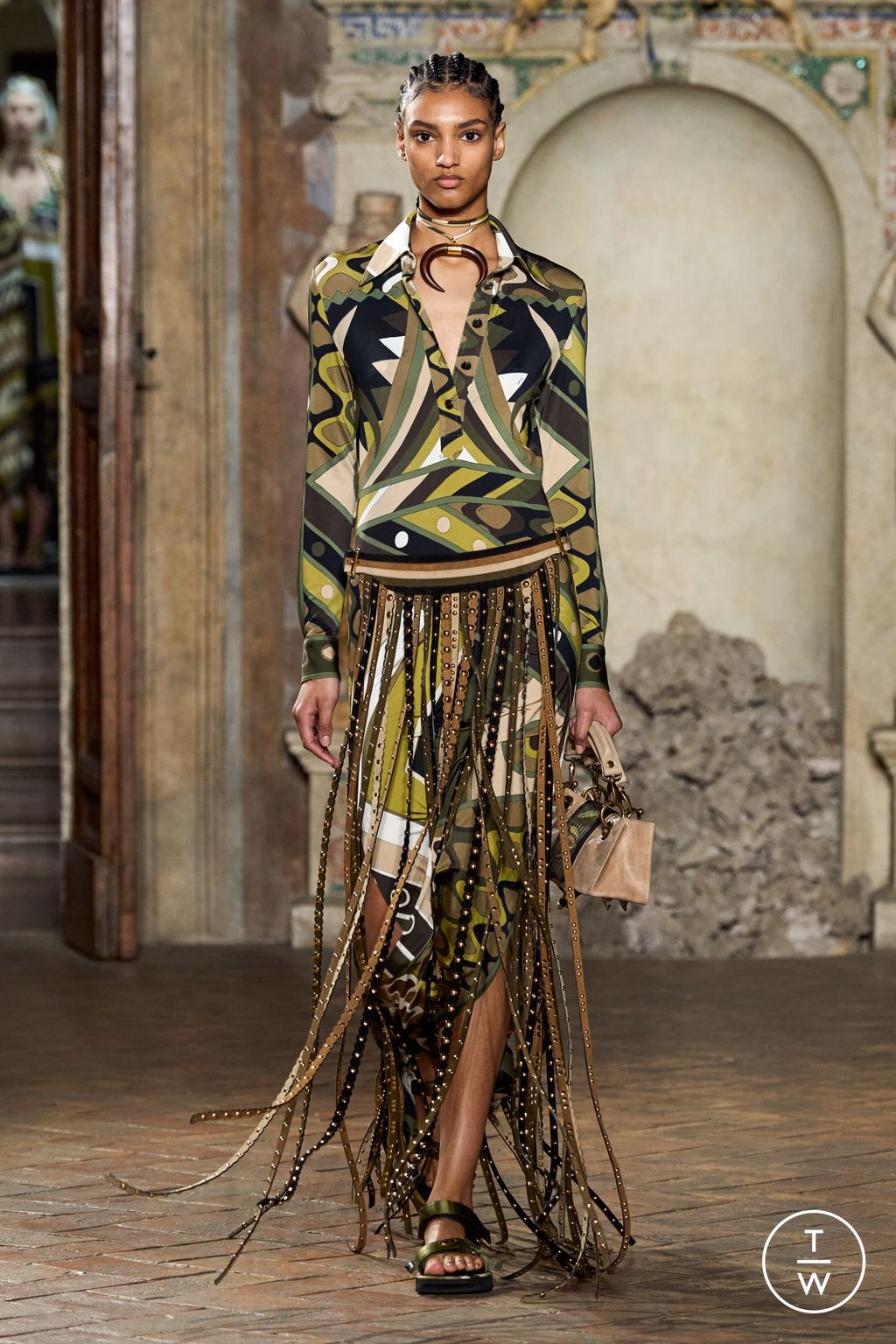 Fashion Week Milan Spring/Summer 2024 look 7 de la collection Pucci womenswear