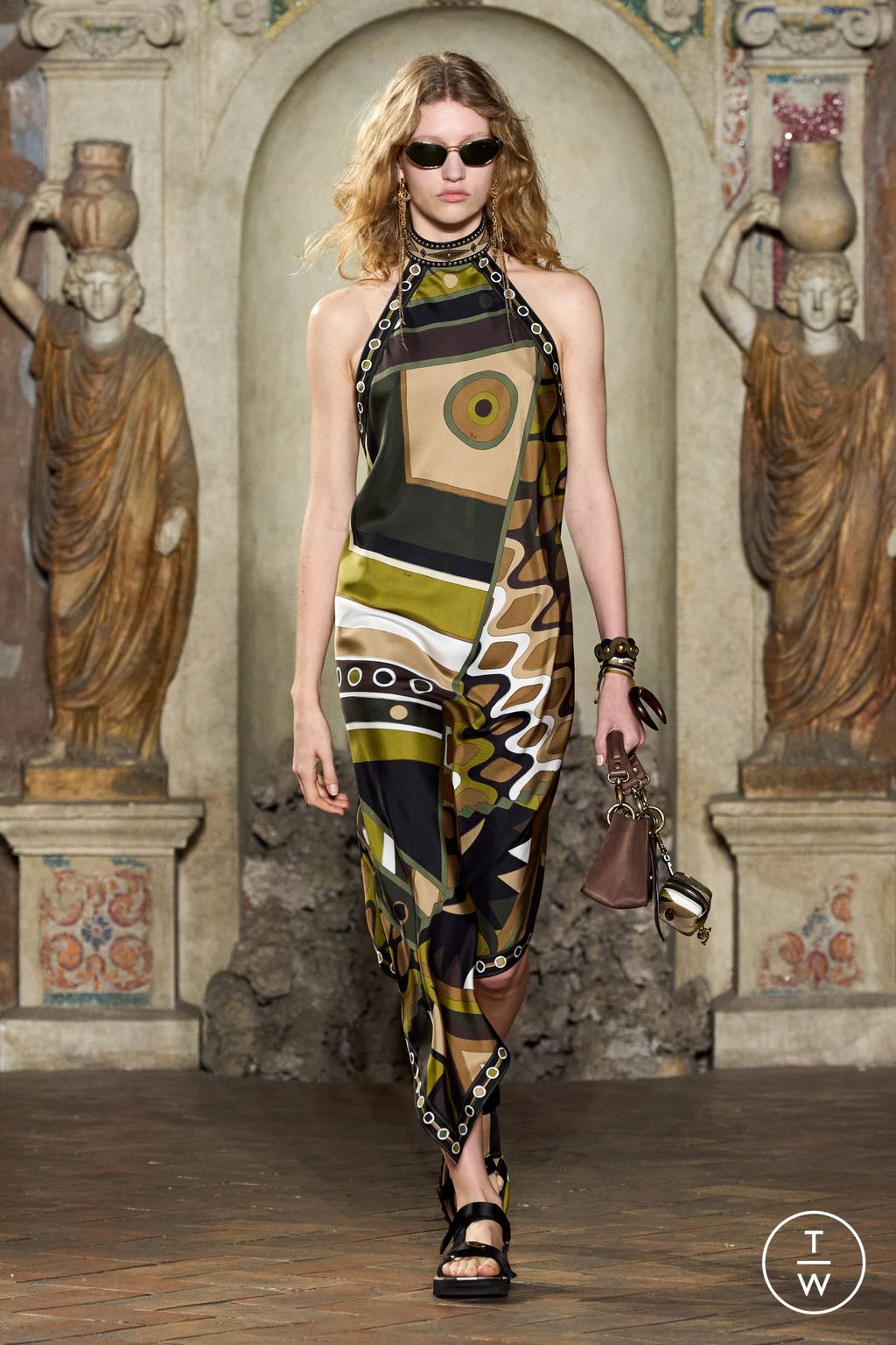 Fashion Week Milan Spring/Summer 2024 look 10 from the Pucci collection 女装