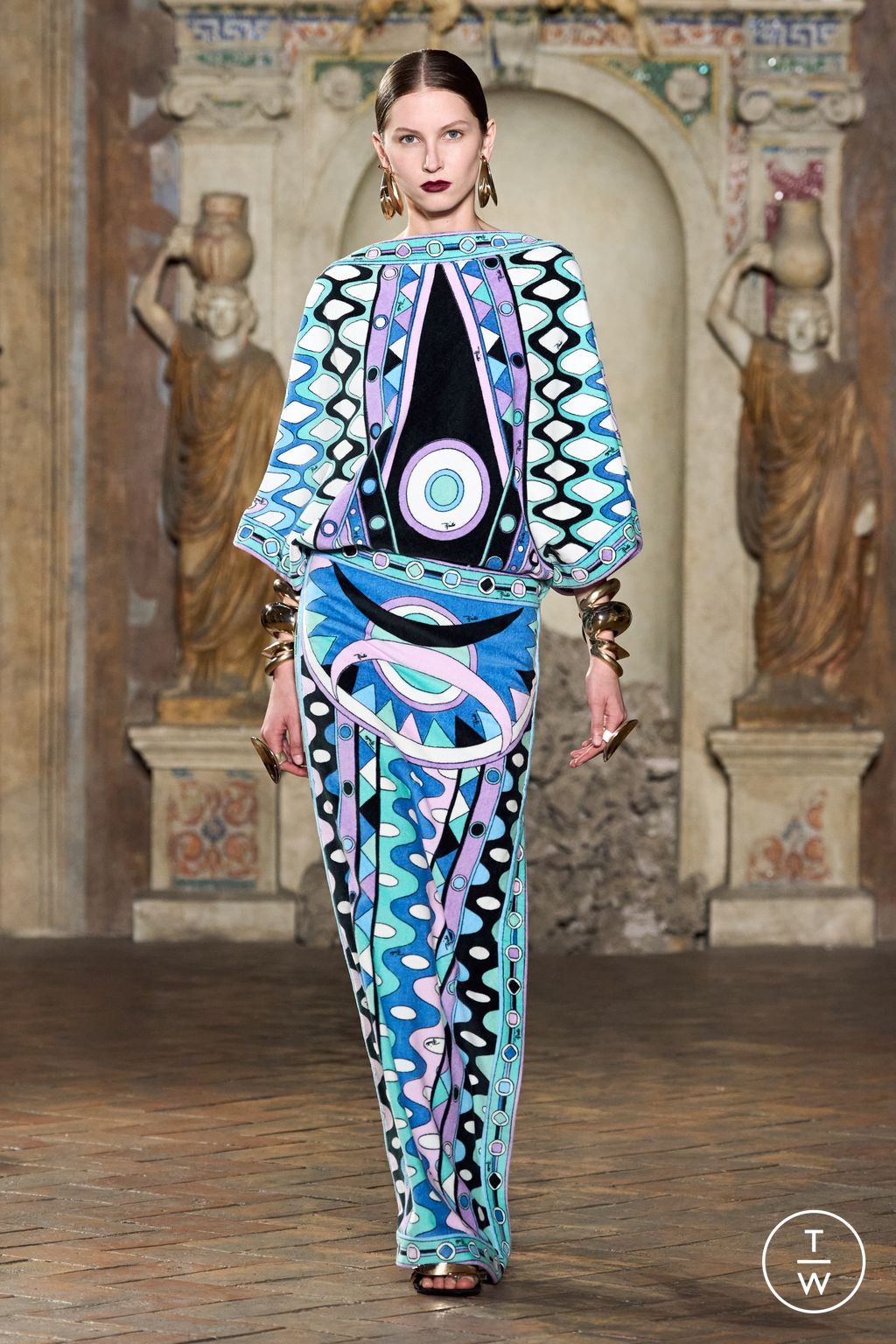 Fashion Week Milan Spring/Summer 2024 look 37 de la collection Pucci womenswear