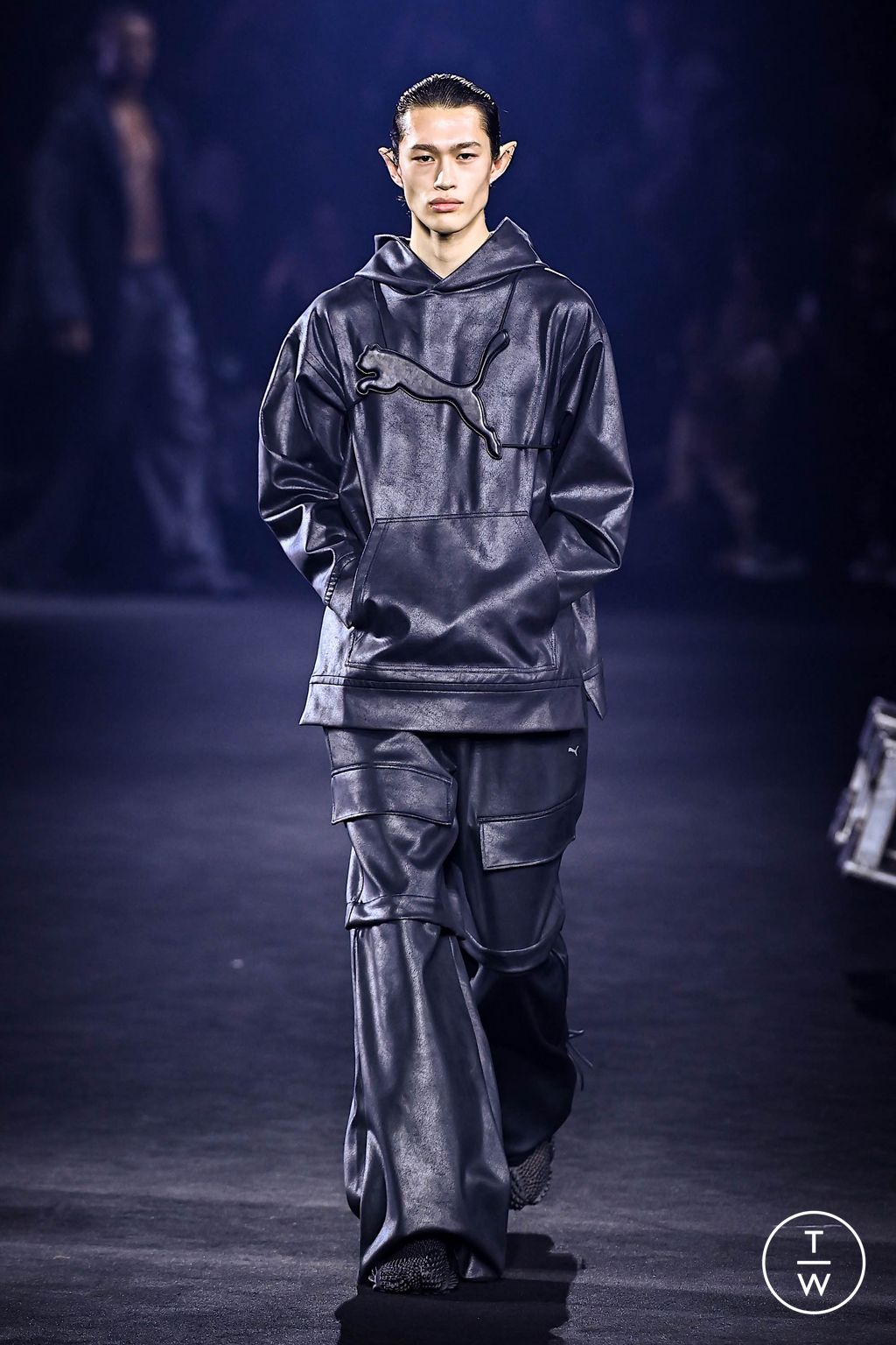 Fashion Week New York Fall/Winter 2024 look 6 from the Puma collection 女装