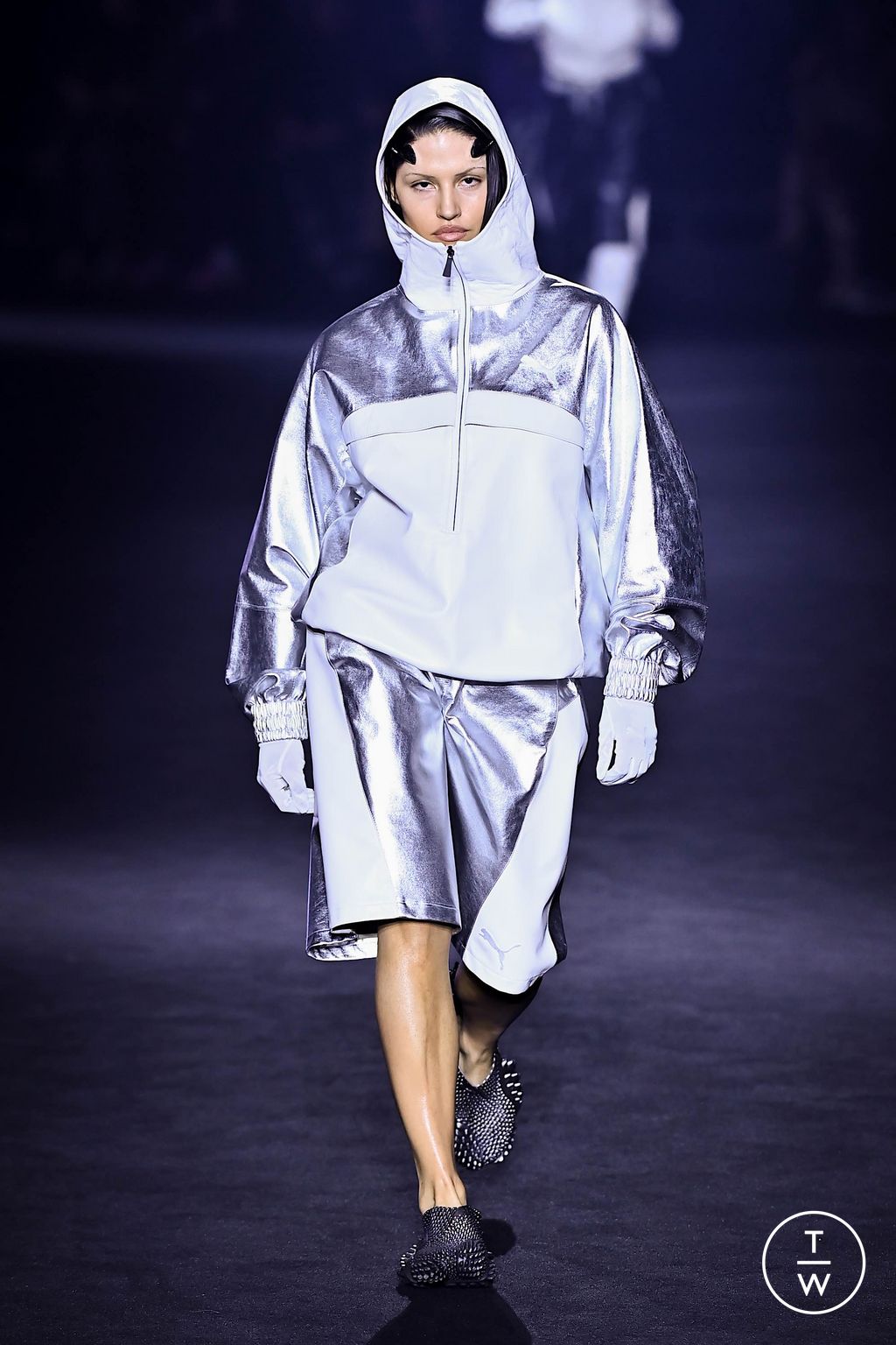 Fashion Week New York Fall/Winter 2024 look 16 from the Puma collection 女装