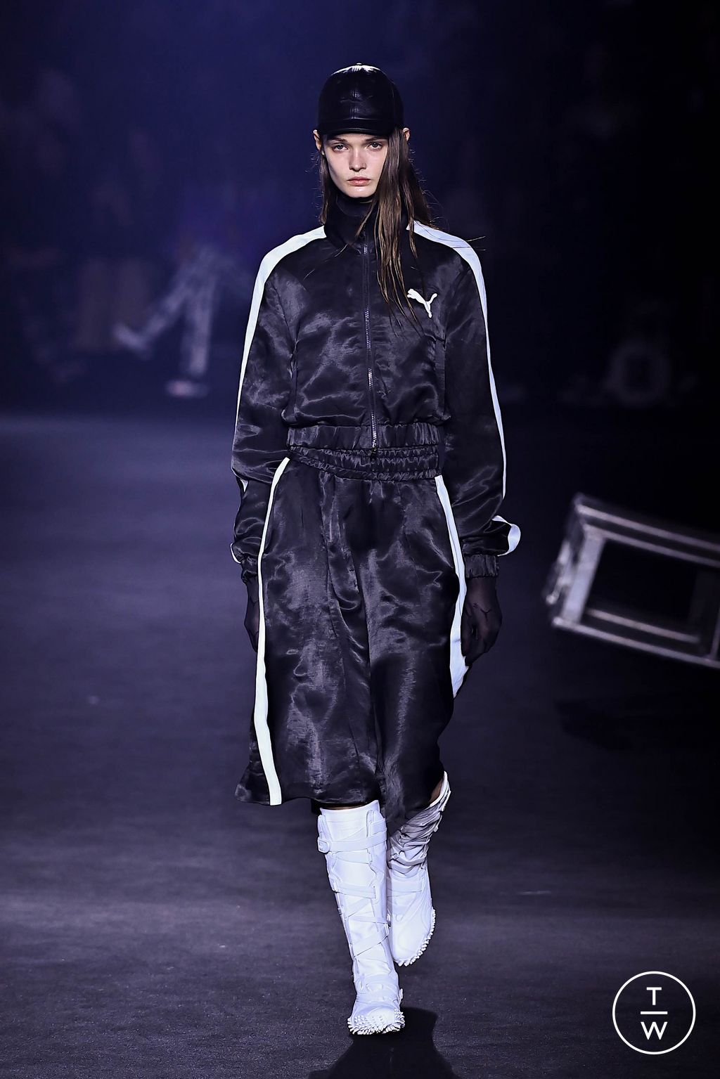 Fashion Week New York Fall/Winter 2024 look 23 from the Puma collection 女装