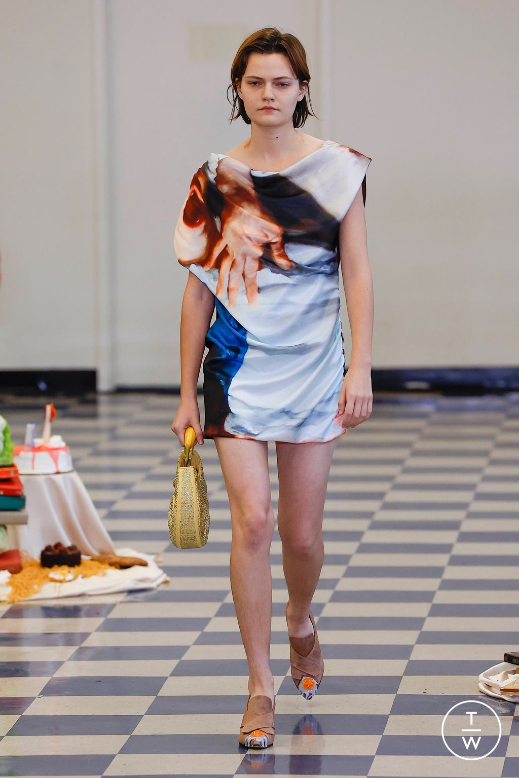 Fashion Week New York Fall/Winter 2023 look 12 from the Puppets and Puppets collection womenswear