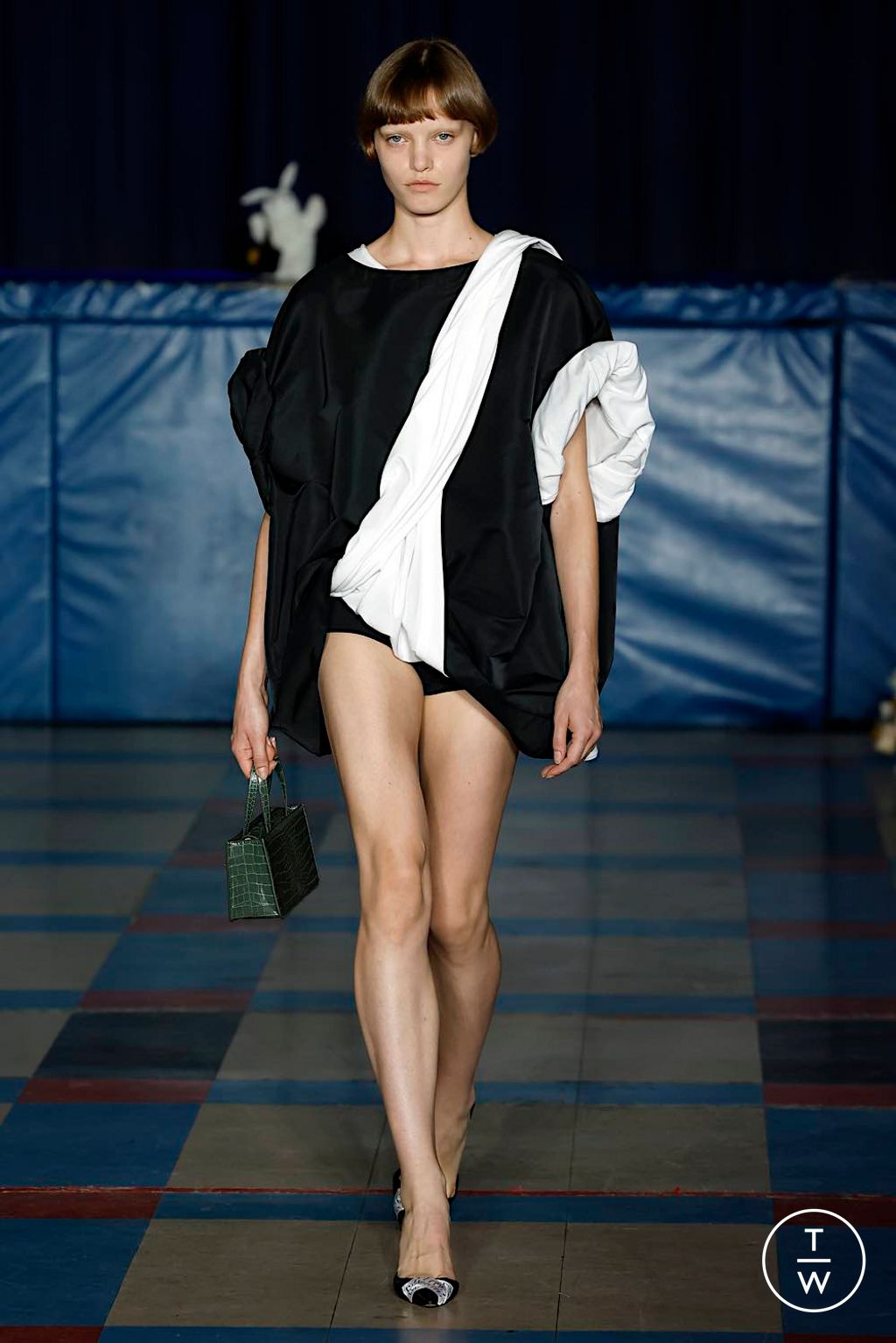 Fashion Week New York Spring/Summer 2024 look 3 from the Puppets and Puppets collection womenswear