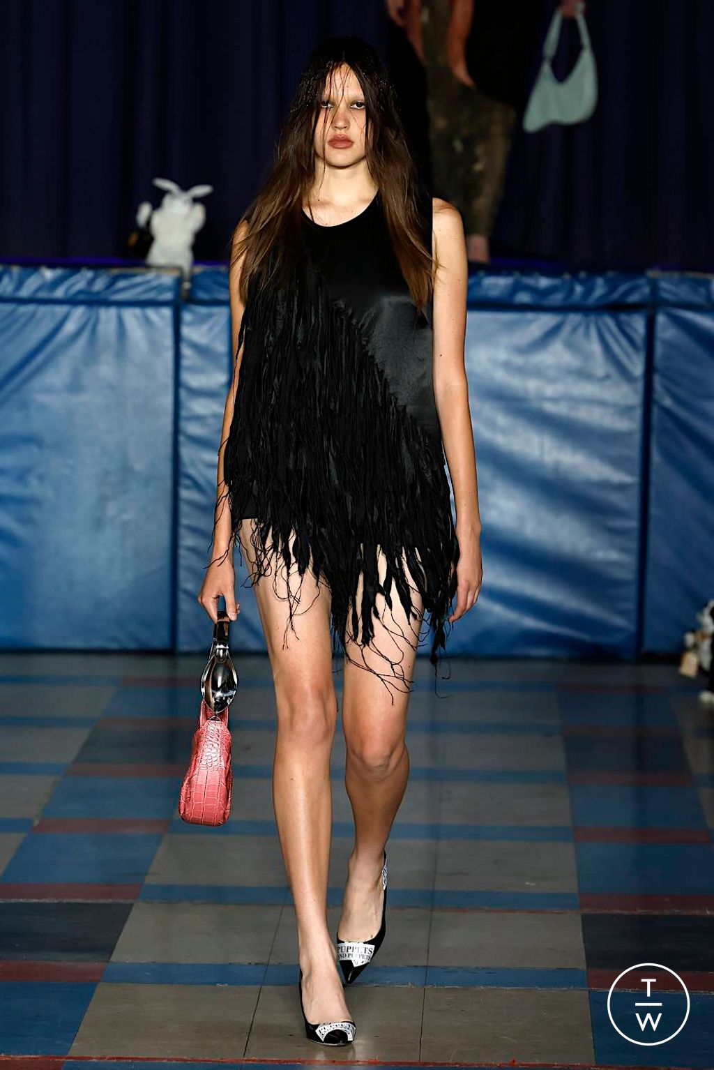 Fashion Week New York Spring/Summer 2024 look 11 from the Puppets and Puppets collection 女装