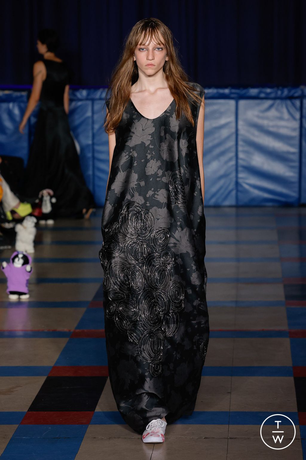 Fashion Week New York Spring/Summer 2024 look 26 from the Puppets and Puppets collection womenswear