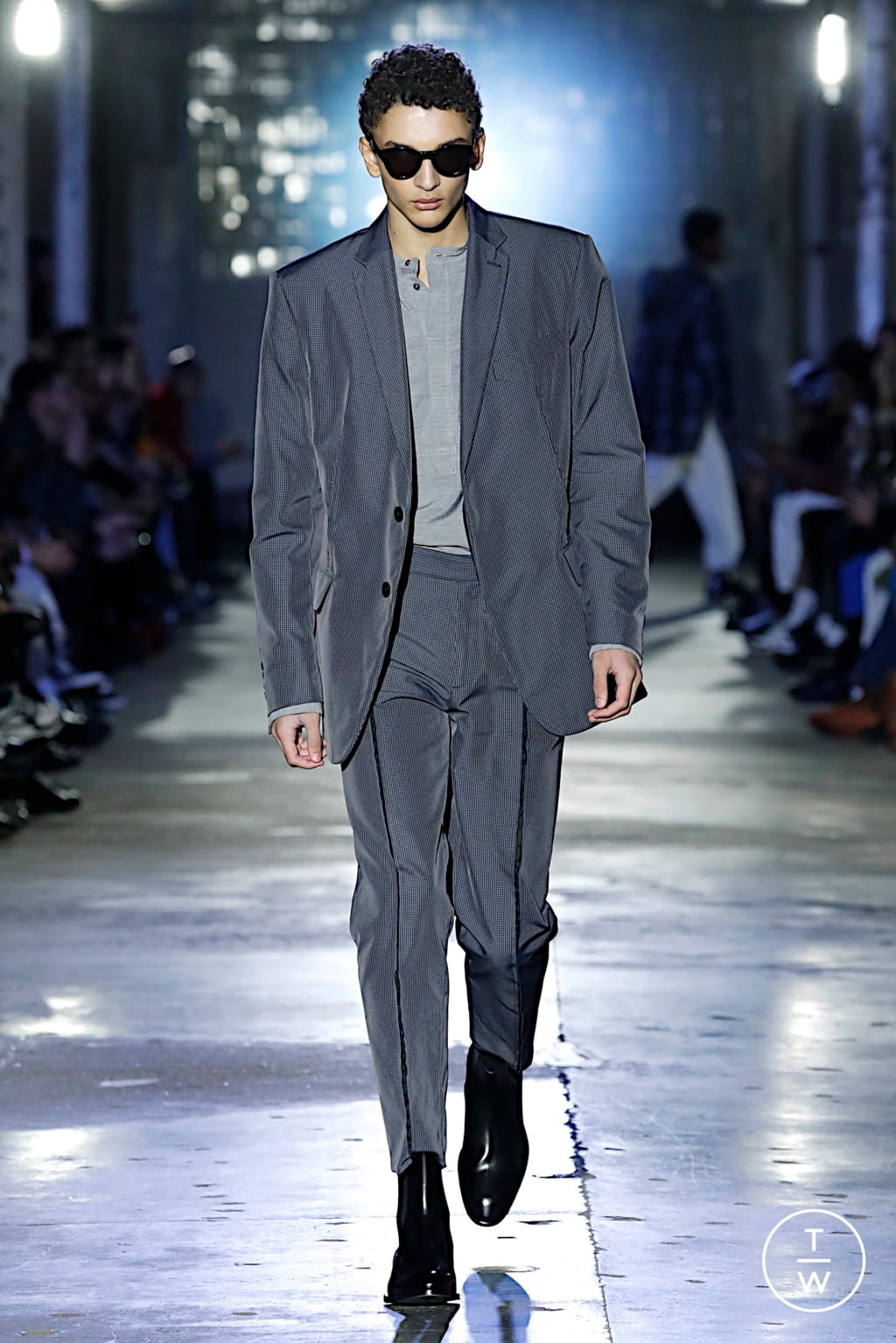 Fashion Week London Fall/Winter 2020 look 19 from the Qasimi collection 男装