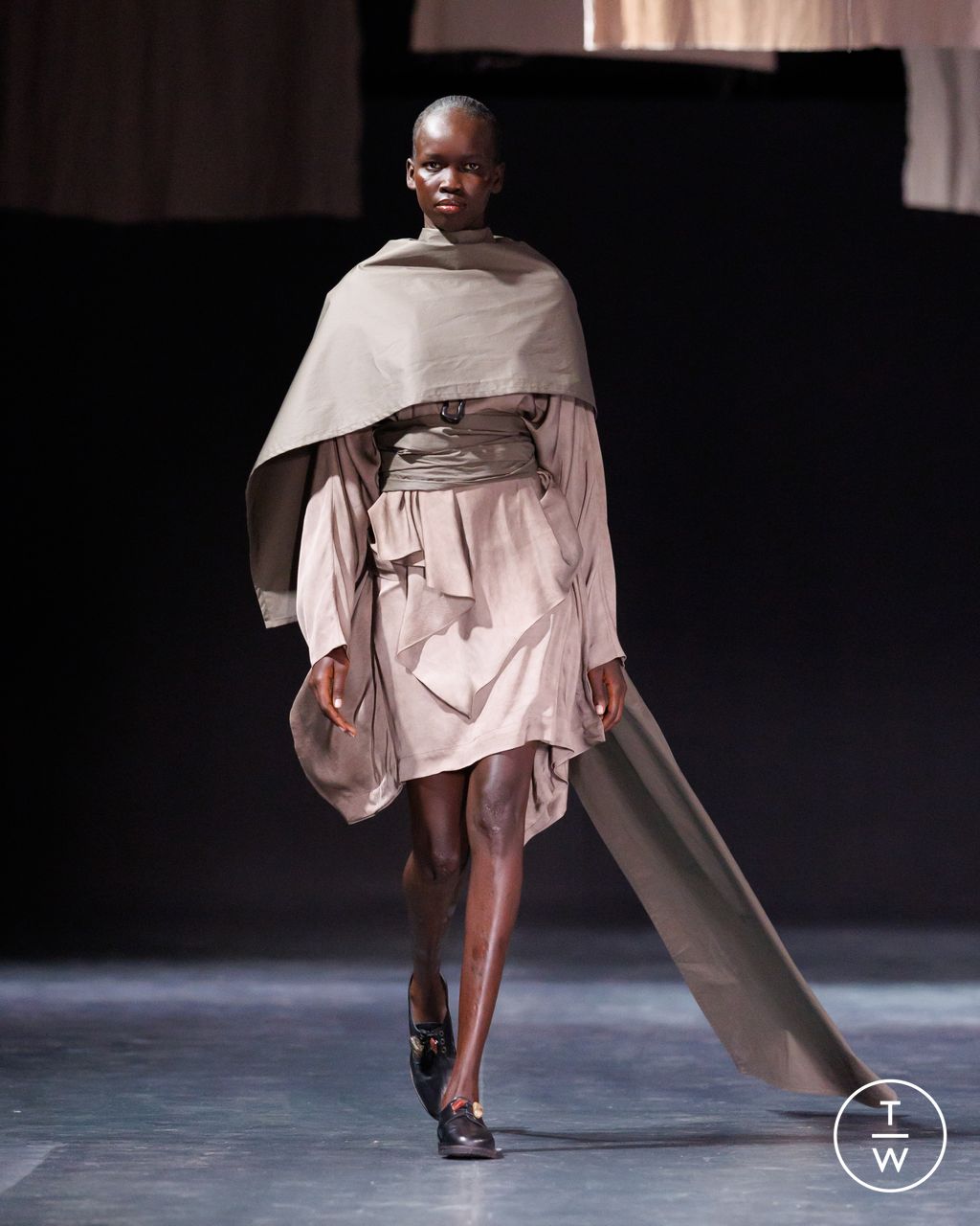 Fashion Week Milan Fall/Winter 2026 look 24 from the Qasimi collection menswear