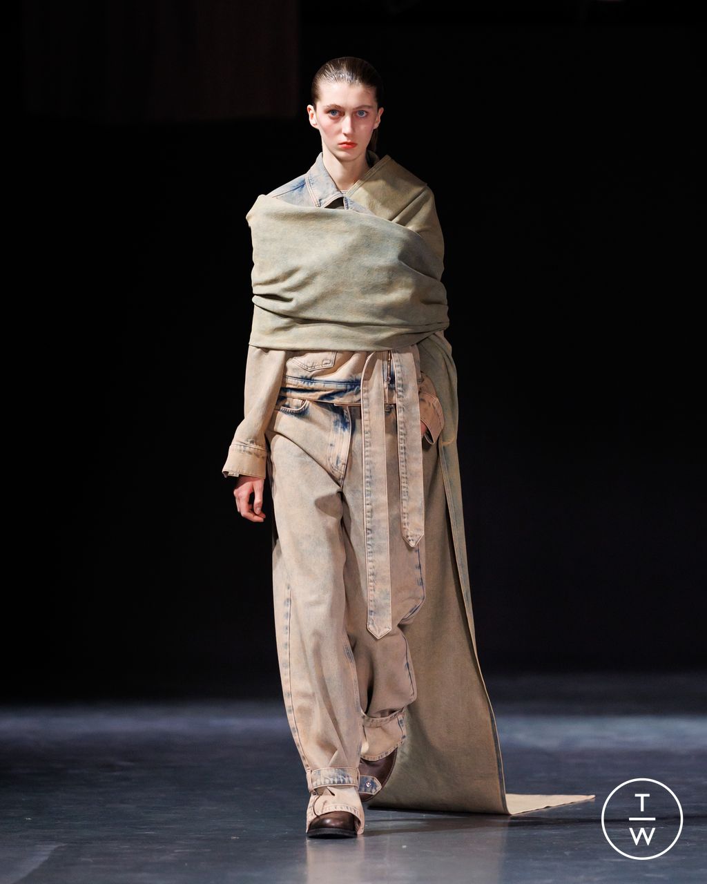 Fashion Week Milan Fall/Winter 2026 look 30 de la collection Qasimi menswear