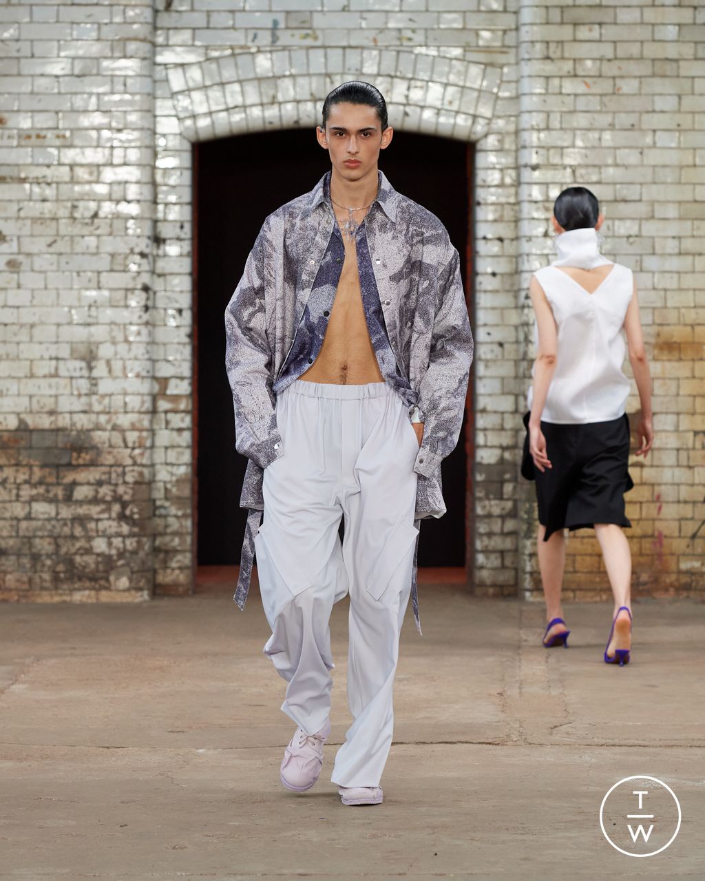 Fashion Week London Spring-Summer 2025 look 25 from the Qasimi collection 男装