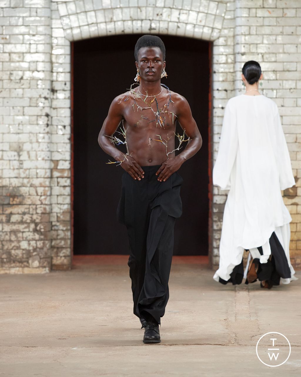 Fashion Week London Spring/Summer 2025 look 29 from the Qasimi collection menswear