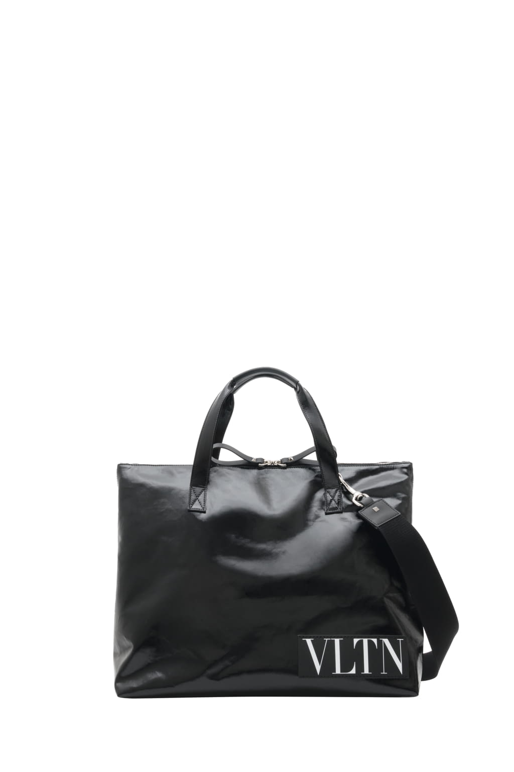 Fashion Week Paris Fall/Winter 2018 look 8 from the Valentino collection menswear accessories