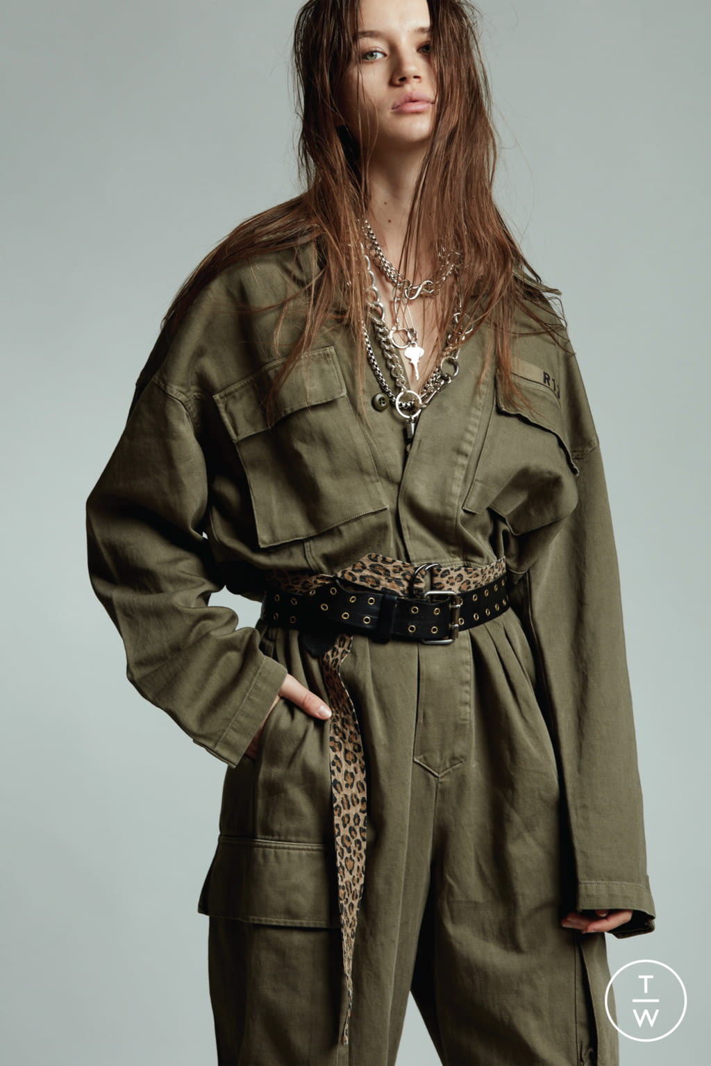 Fashion Week New York Pre-Fall 2020 look 18 from the R13 collection 女装