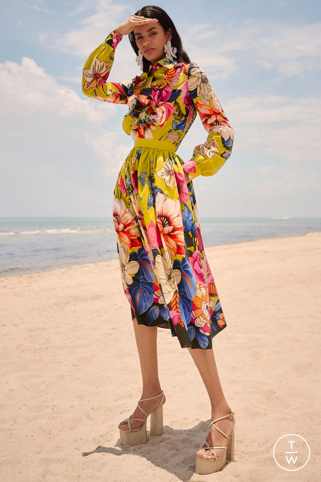 Fashion Week New York Resort 2024 look 3 from the Naeem Khan collection 女装