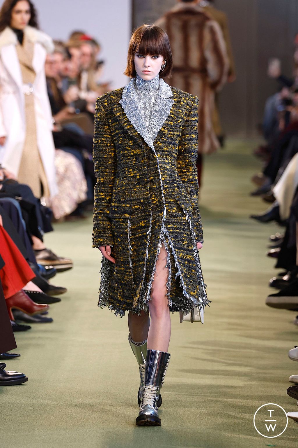 Fashion Week Paris Fall/Winter 2025 look 9 from the Rabanne collection womenswear
