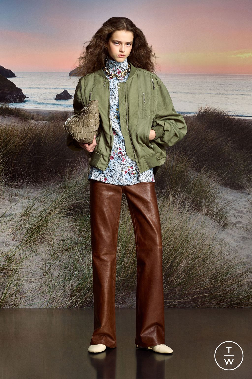 Rabanne PreFall 2025 womenswear 1 Tagwalk The Fashion Search Engine