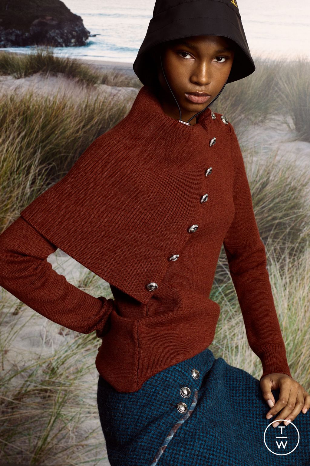 Fashion Week Paris Pre-Fall 2025 look 3 from the Rabanne collection 女装