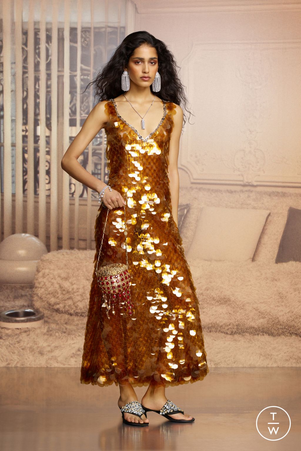 Fashion Week Paris Resort 2026 look 5 from the Rabanne collection 女装