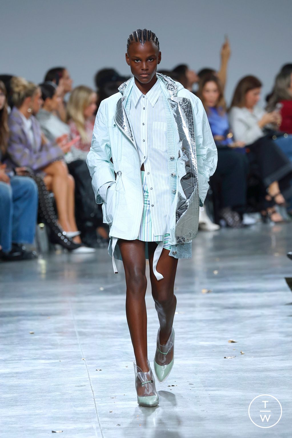 Fashion Week Paris Spring/Summer 2025 look 28 from the Rabanne collection womenswear