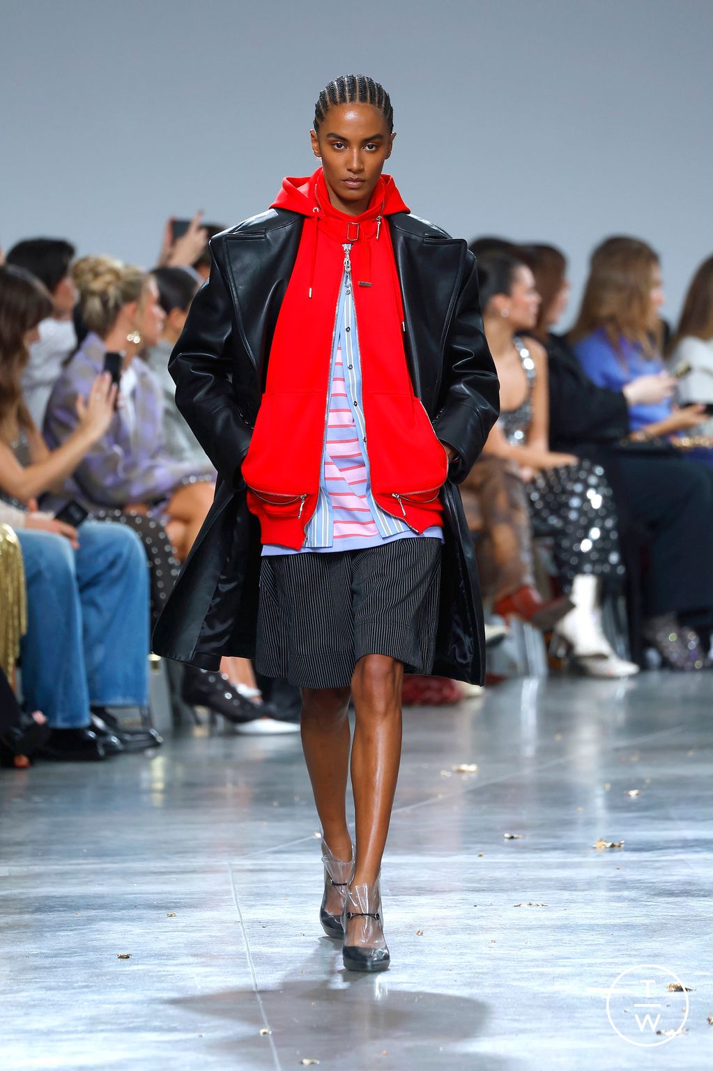 Fashion Week Paris Spring/Summer 2025 look 30 from the Rabanne collection womenswear