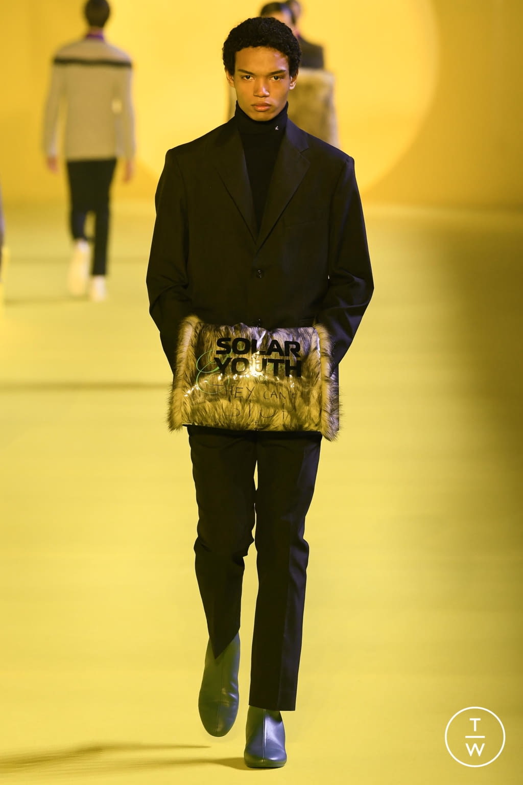 Fashion Week Paris Fall/Winter 2020 look 12 from the Raf Simons collection 男装
